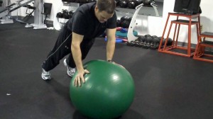 stability-ball-ab-circle-cw-right